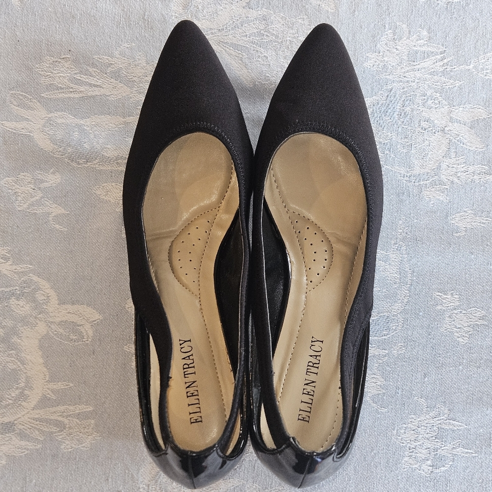Ellen Tracy Black Wedge Pattent Leather Heel with Peekaboo Sides